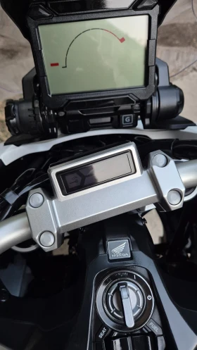 Honda X-ADV 750 LED / ABS / TC / HSTC | Mobile.bg    6