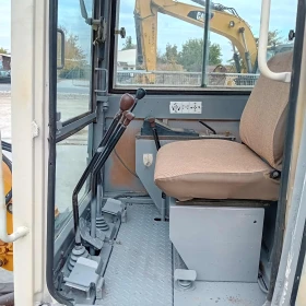 Обява за продажба на Багер Hitachi HANIX N230-2 * НАЛИЧЕН * ТОП СЪСТОЯНИЕ *  ~15 598 лв. - изображение 10 | Auto.bg Обява за продажба на Багер Hitachi HANIX N230-2 * НАЛИЧЕН * ТОП СЪСТОЯНИЕ *  ~15 598 лв. - изображение 10