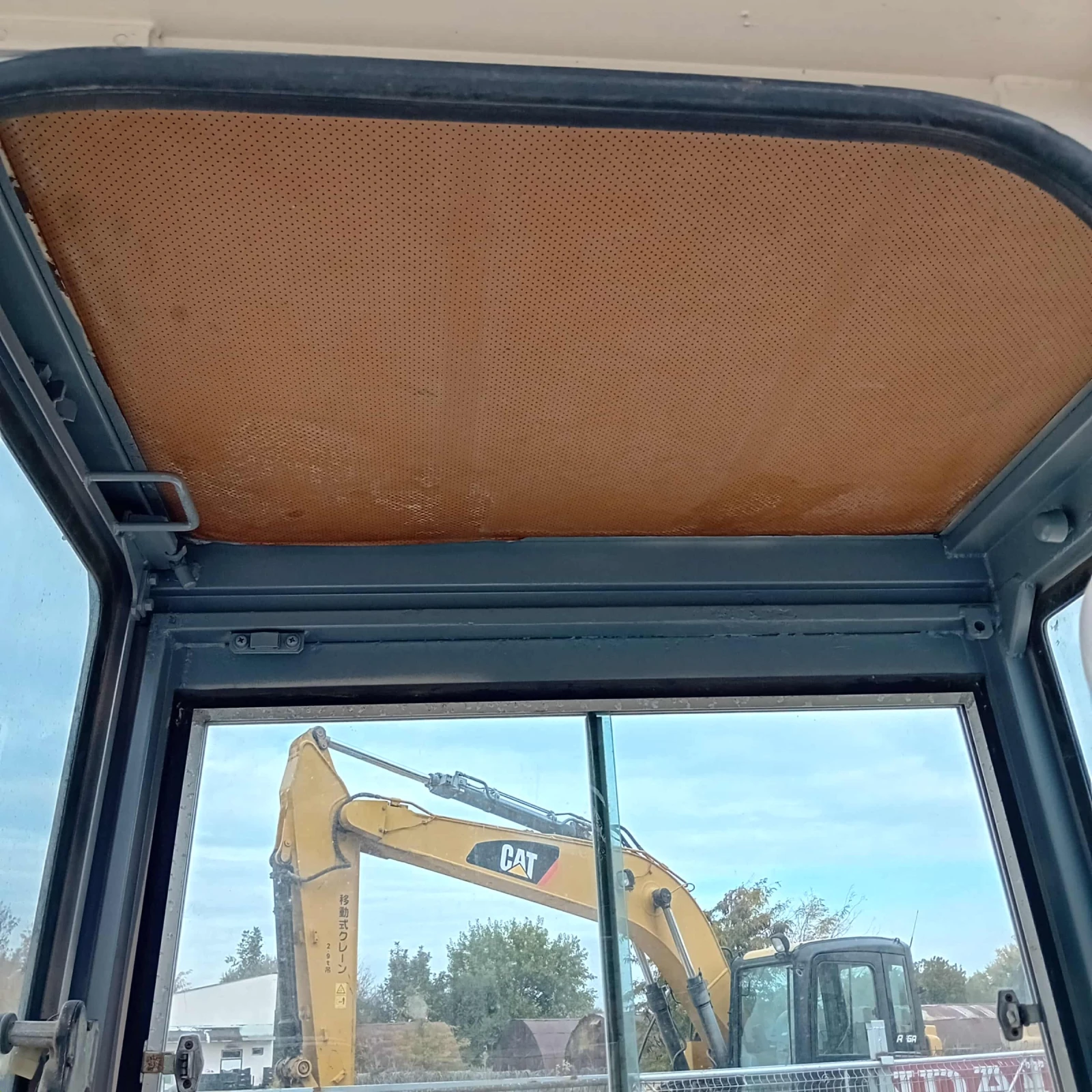  Hitachi HANIX N230-2 *  *   *  | Mobile.bg   12