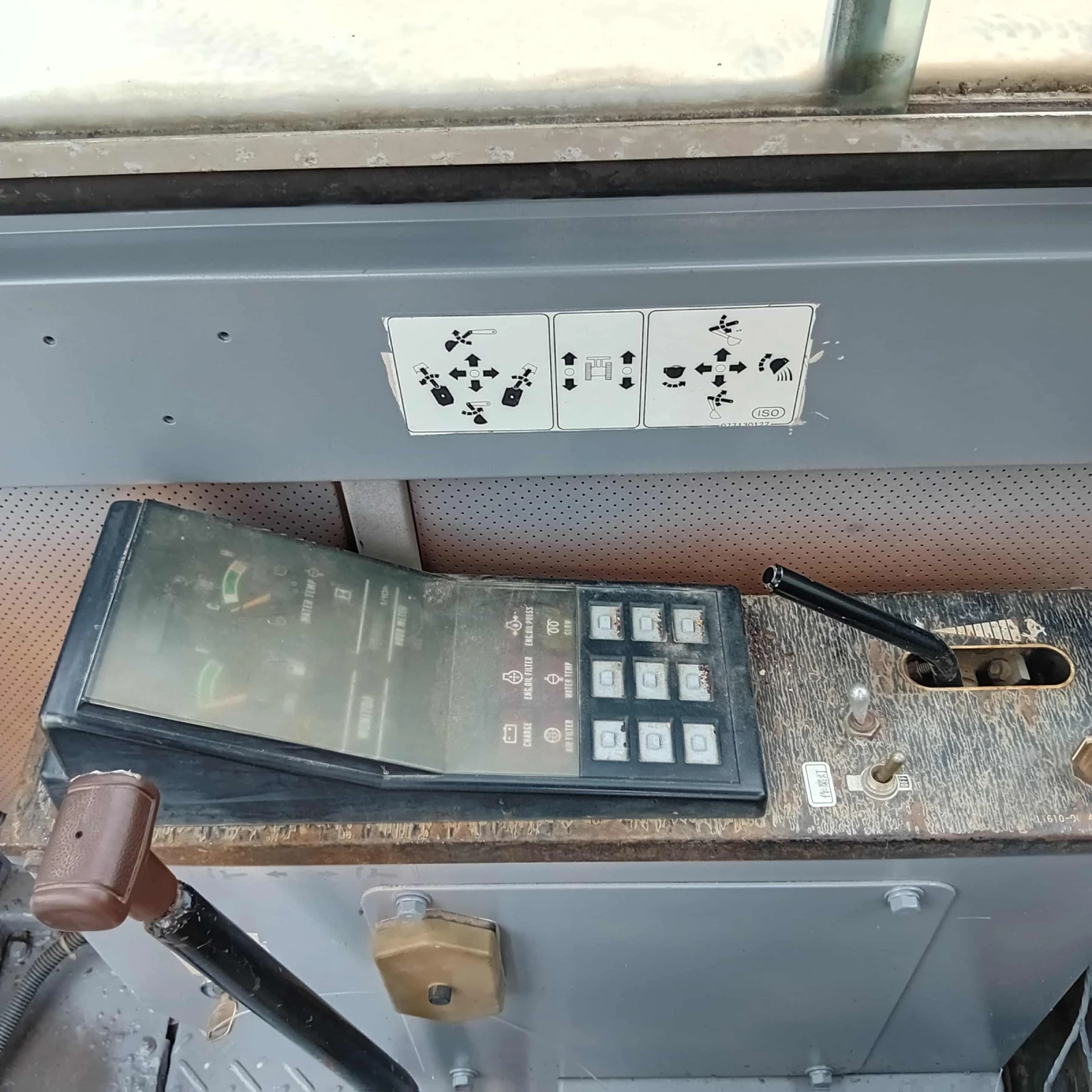  Hitachi HANIX N230-2 *  *   *  | Mobile.bg   13