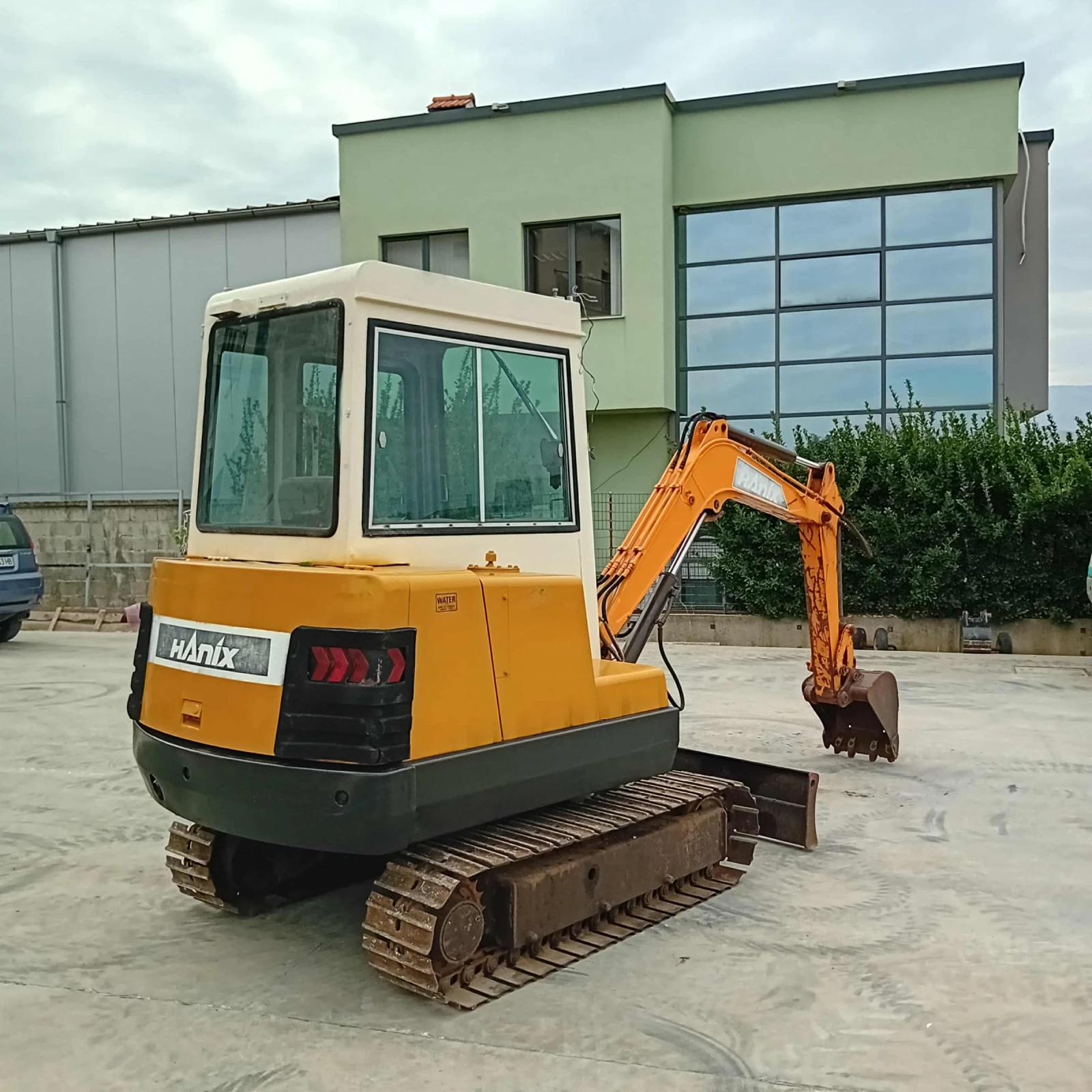  Hitachi HANIX N230-2 *  *   *  | Mobile.bg   5
