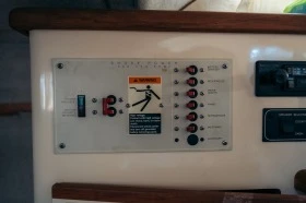 Моторна яхта Bayliner Ciera 2355 SJ, снимка 10