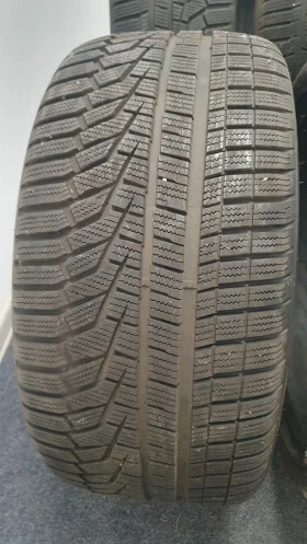 Гуми Зимни 245/40R20, снимка 3 - Гуми и джанти - 52968885