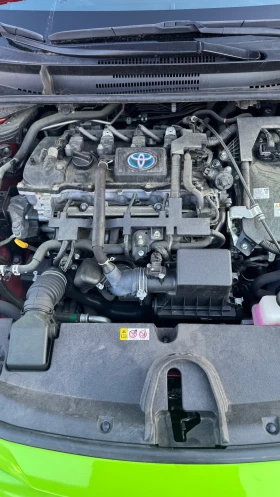 Toyota Corolla Хибрид, снимка 11