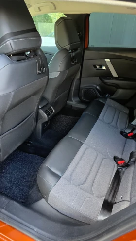 Citroen C4 1.5 BlueHDI 130kc EAT8 Automatic, снимка 10