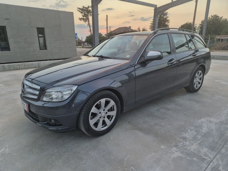 Mercedes-Benz C 200 2.2 CDI 6 СКОРОСТИ , ОМ 646 , КОЖЕН САЛОН, снимка 3 - Автомобили и джипове - 45830703