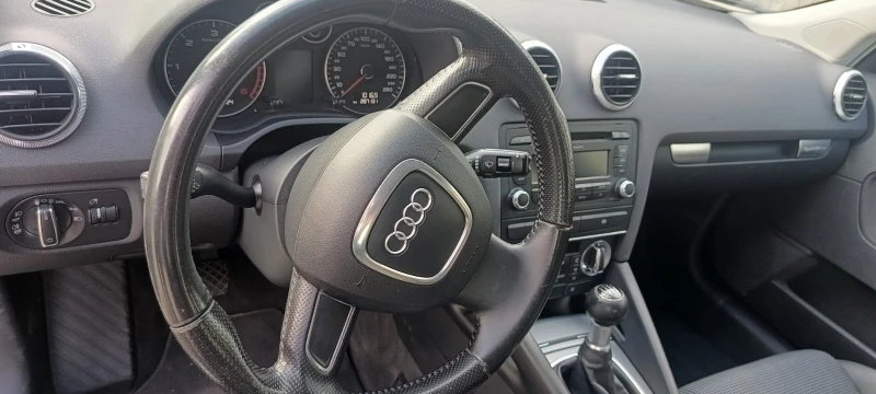 Audi A3 quattro 2.0 TDI Sportback, снимка 7 - Автомобили и джипове - 47741556