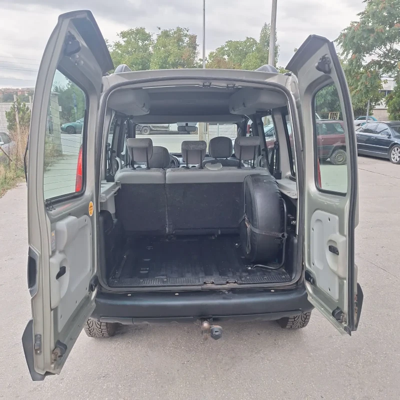 Renault Kangoo, снимка 8 - Автомобили и джипове - 47332645