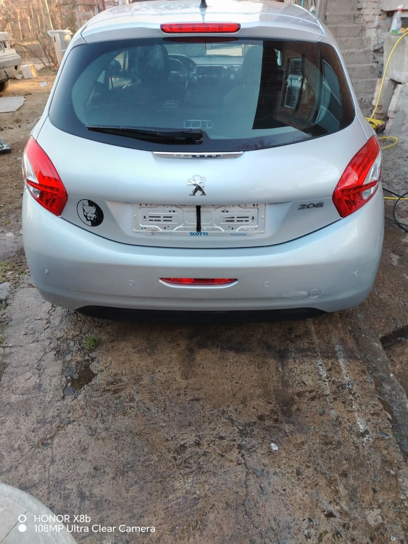 Peugeot 208 1.2, снимка 5 - Автомобили и джипове - 49609856