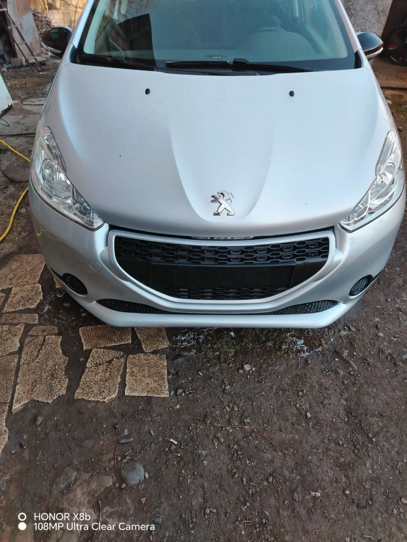 Peugeot 208 1.2, снимка 1 - Автомобили и джипове - 49609856