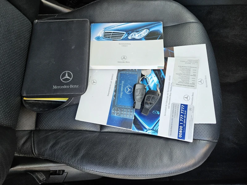 Mercedes-Benz C 350 AMG 4matic Facelift, снимка 17 - Автомобили и джипове - 50675533