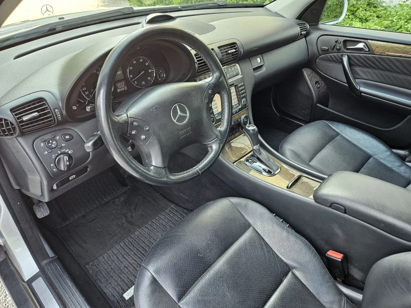Mercedes-Benz C 350 AMG 4matic Facelift, снимка 7 - Автомобили и джипове - 50675533