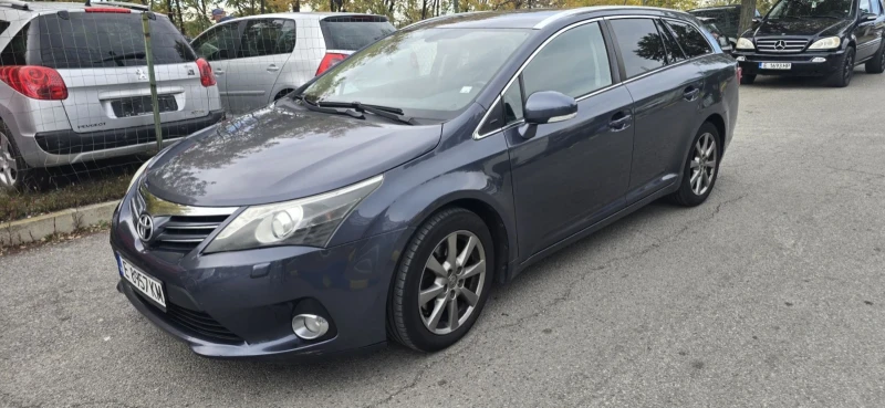 Toyota Avensis 2.2 d-cat, снимка 3 - Автомобили и джипове - 52289784