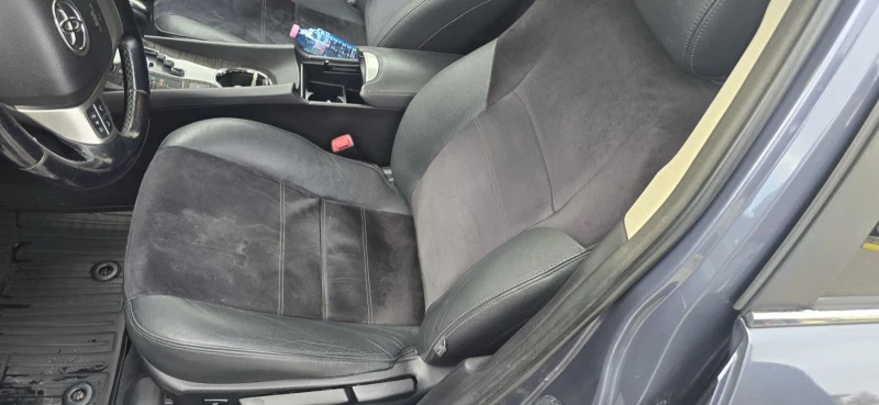 Toyota Avensis 2.2 d-cat, снимка 7 - Автомобили и джипове - 52289784