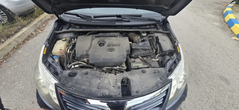 Toyota Avensis 2.2 d-cat, снимка 13 - Автомобили и джипове - 52289784