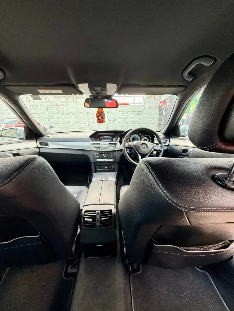 Mercedes-Benz E 220 Face/Bluetec - ДЕСЕН ВОЛАН, снимка 5 - Автомобили и джипове - 52656418