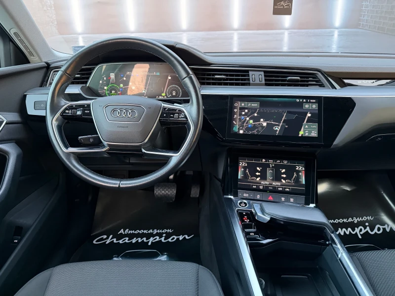Audi E-Tron 45000км, снимка 10 - Автомобили и джипове - 53147682