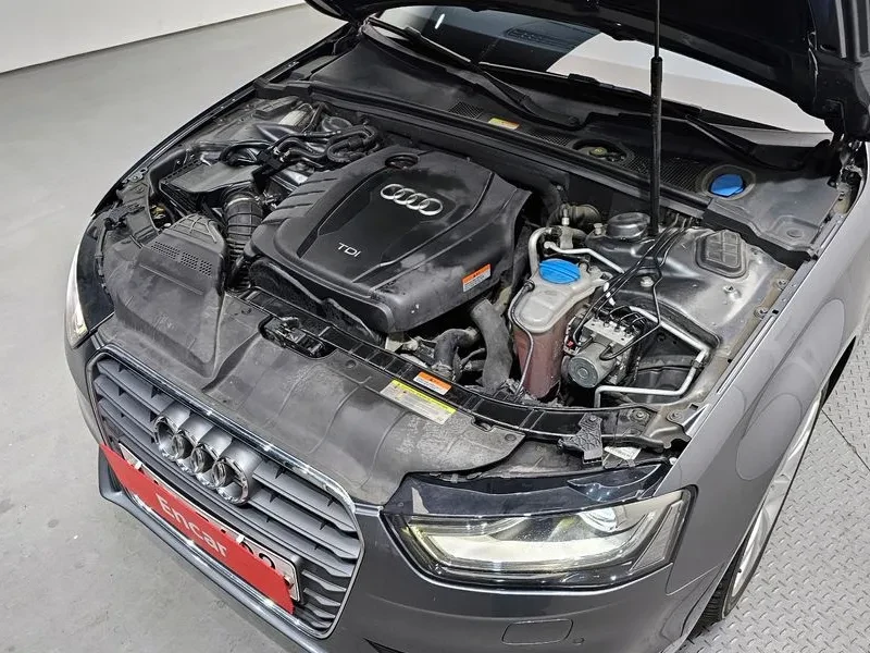 Audi A4 2.0 TDI - САМО 30% АВАНС, снимка 12 - Автомобили и джипове - 56114892