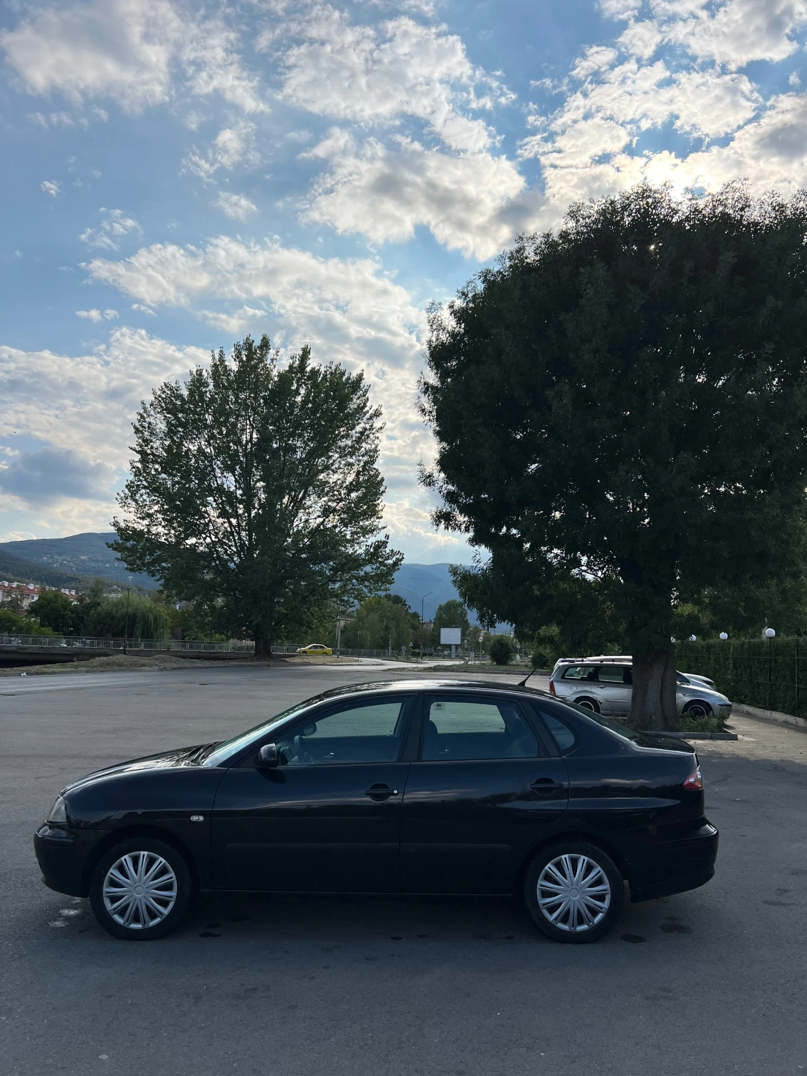 Seat Cordoba 1.4 - изображение 4
