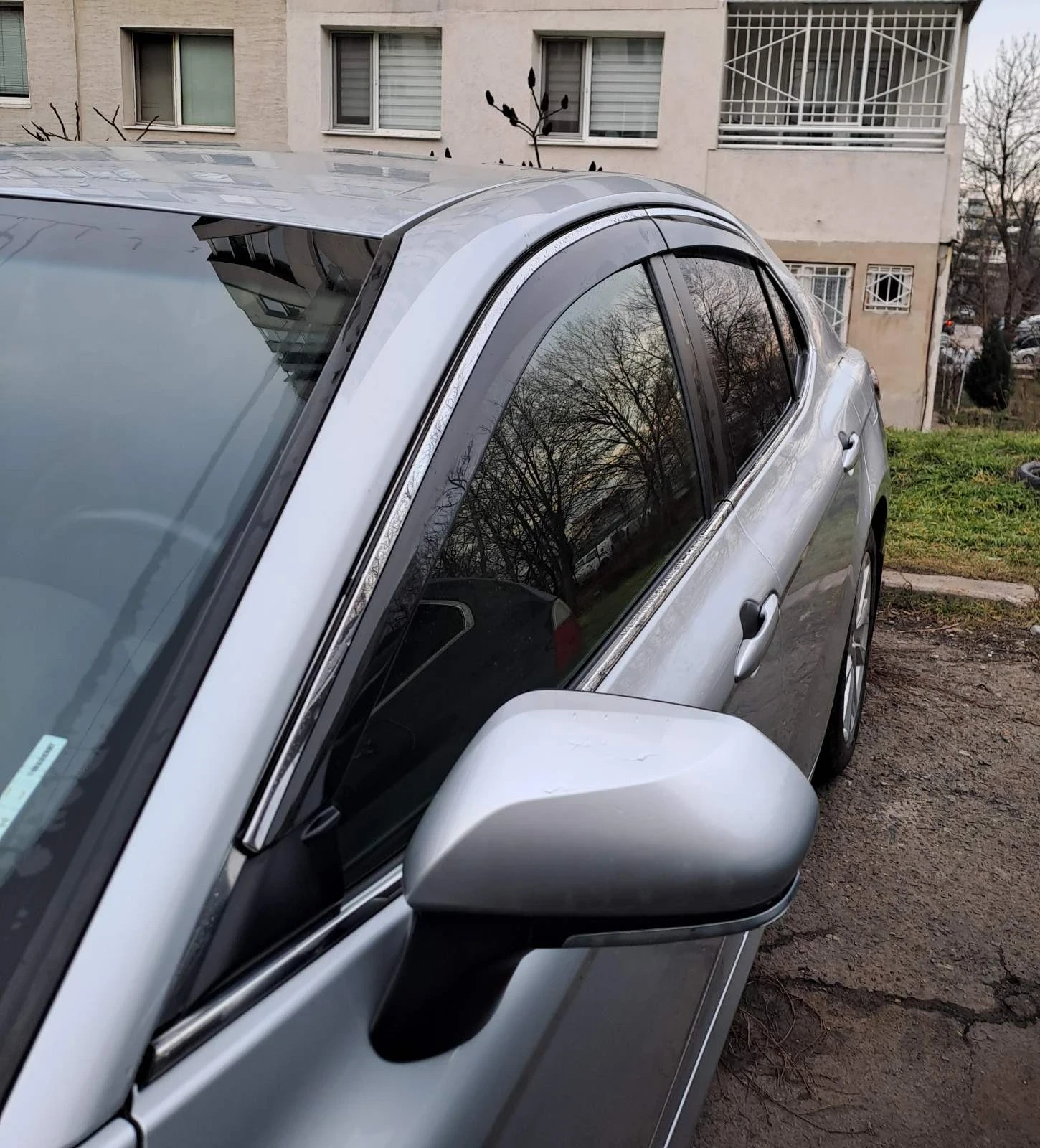 Toyota Camry Comfort 2.5 Hibryd CVT - изображение 4