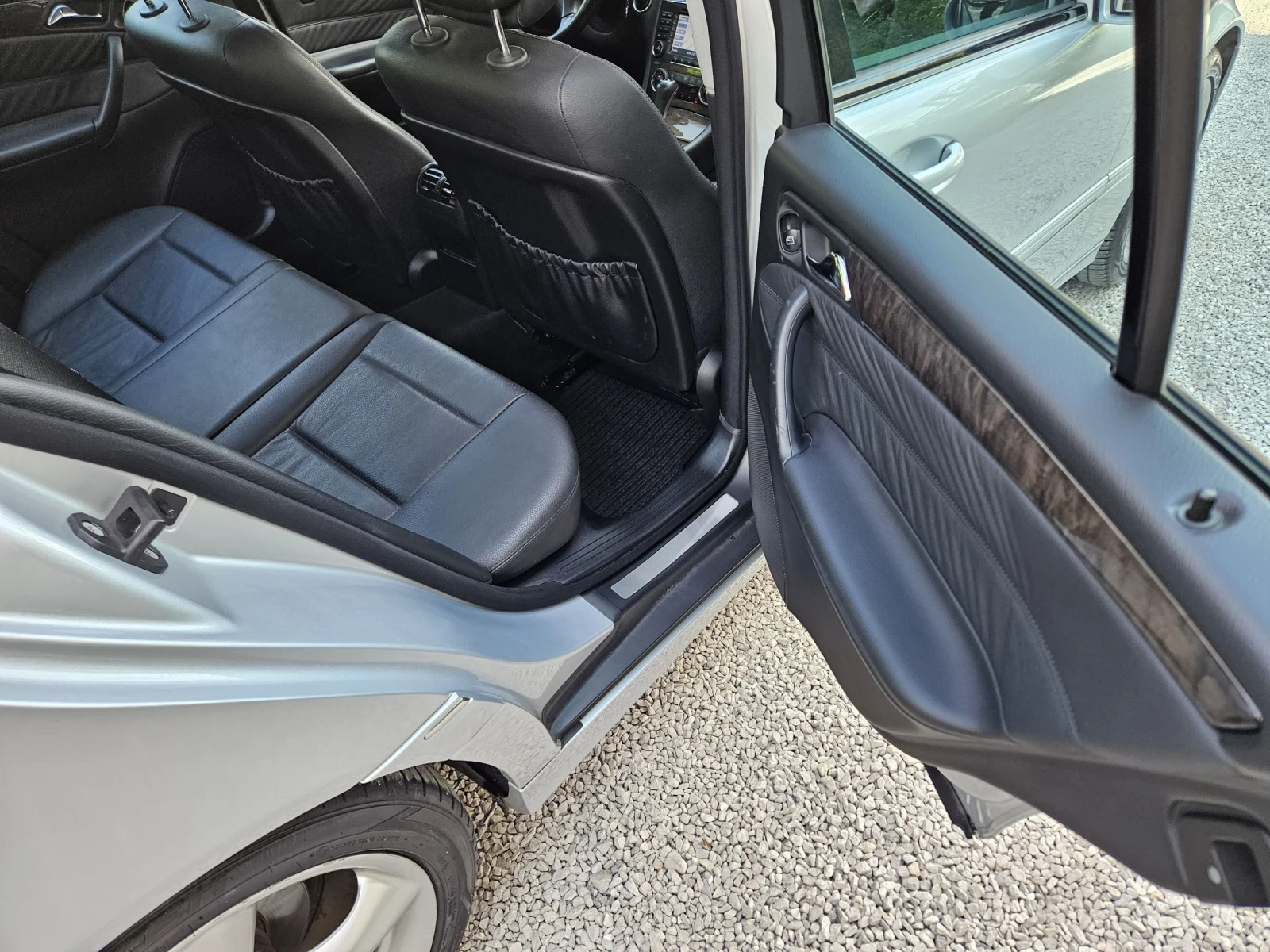 Mercedes-Benz C 350 AMG 4matic Facelift | Mobile.bg   11