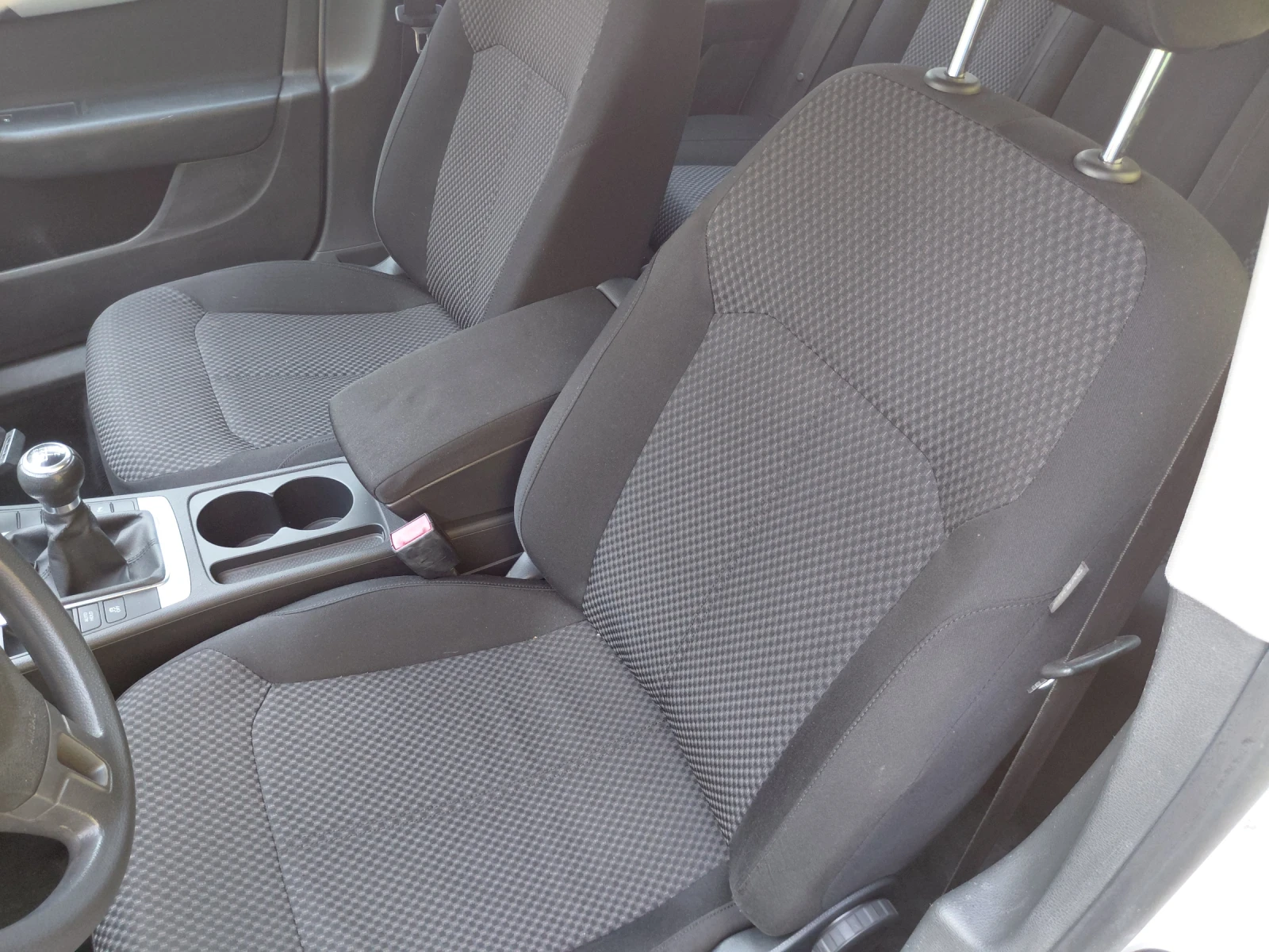 VW Passat  - изображение 8