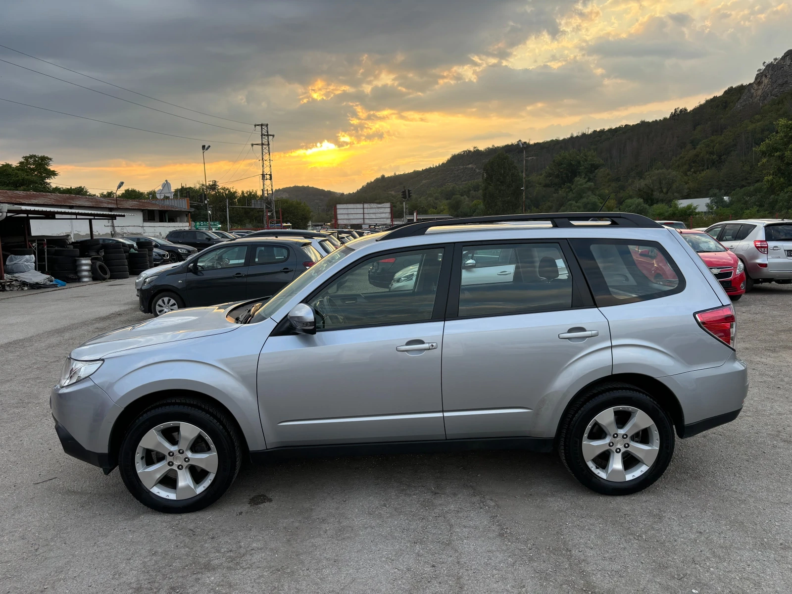 Subaru Forester 2.0D 96 000km!= 4x4= !CAMERA/= /ПОДГРЕВ - изображение 6