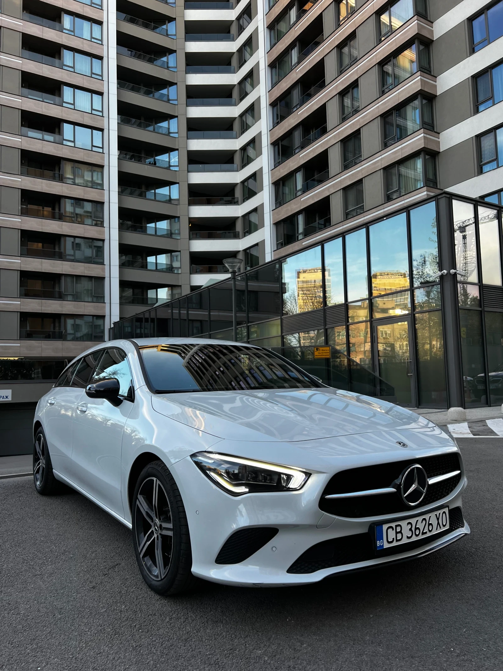 Mercedes-Benz CLA 200 2024  MULTIBEAM* AMBIENT* LANE* DISTR*  | Mobile.bg   1