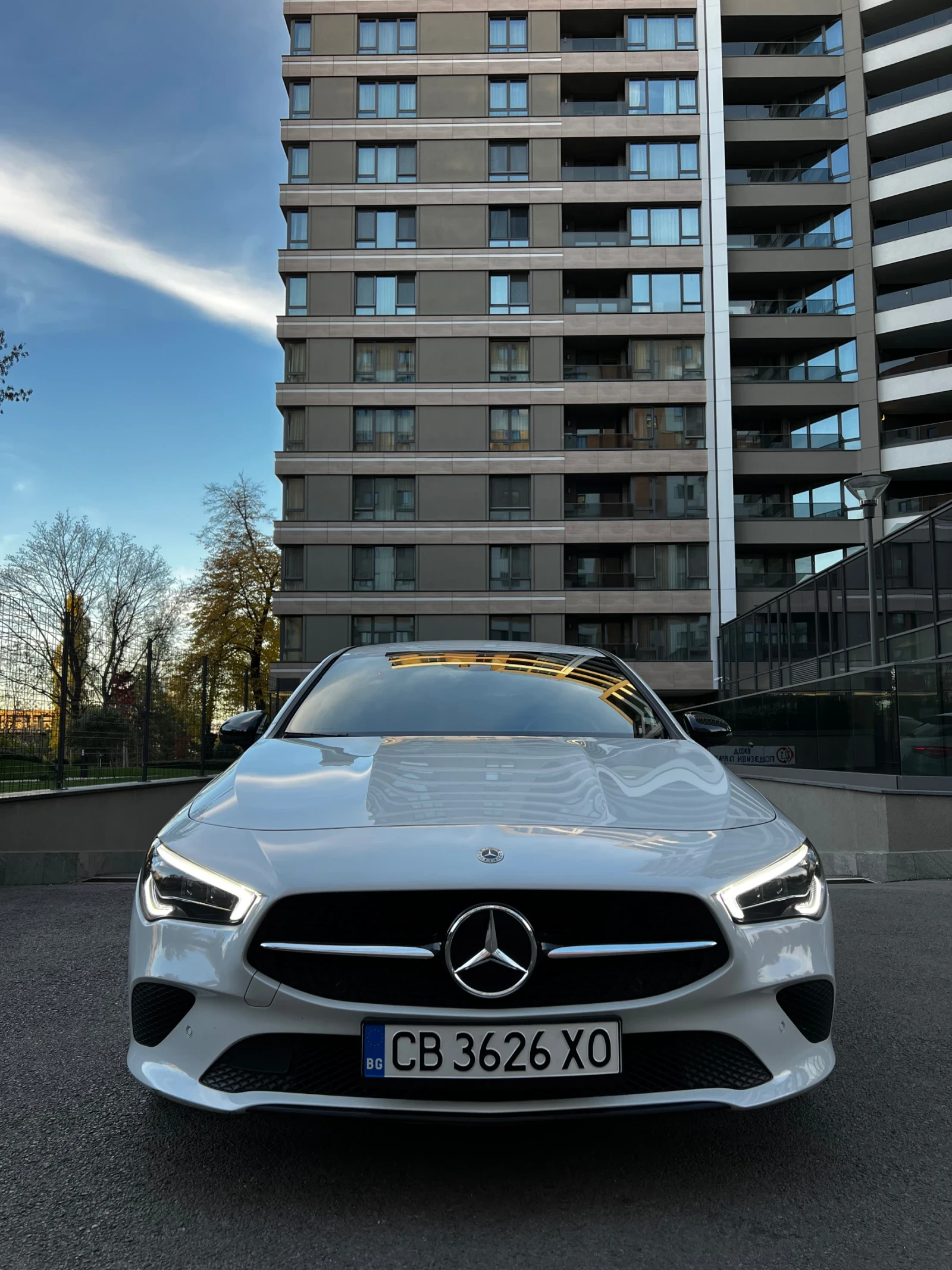 Mercedes-Benz CLA 200 2024 ГАРАНЦИОНЕН MULTIBEAM* AMBIENT* LANE* DISTR*  - изображение 2