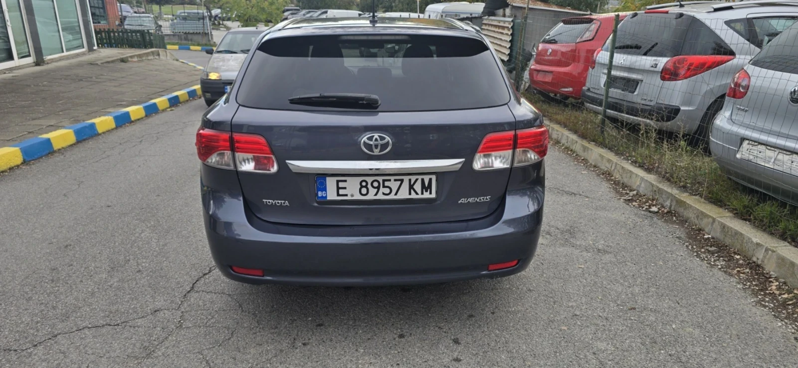 Toyota Avensis 2.2 d-cat - изображение 5