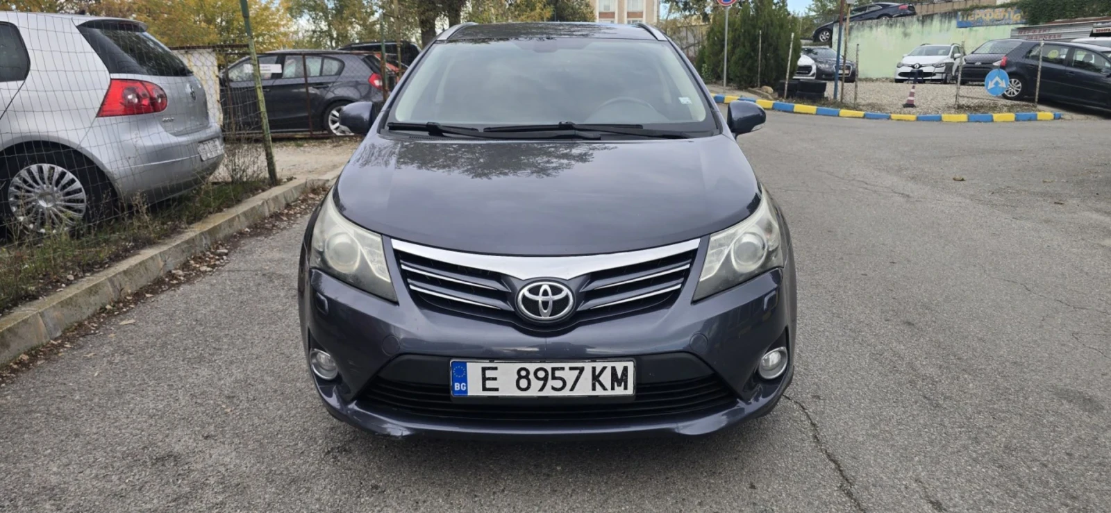 Toyota Avensis 2.2 d-cat - изображение 2