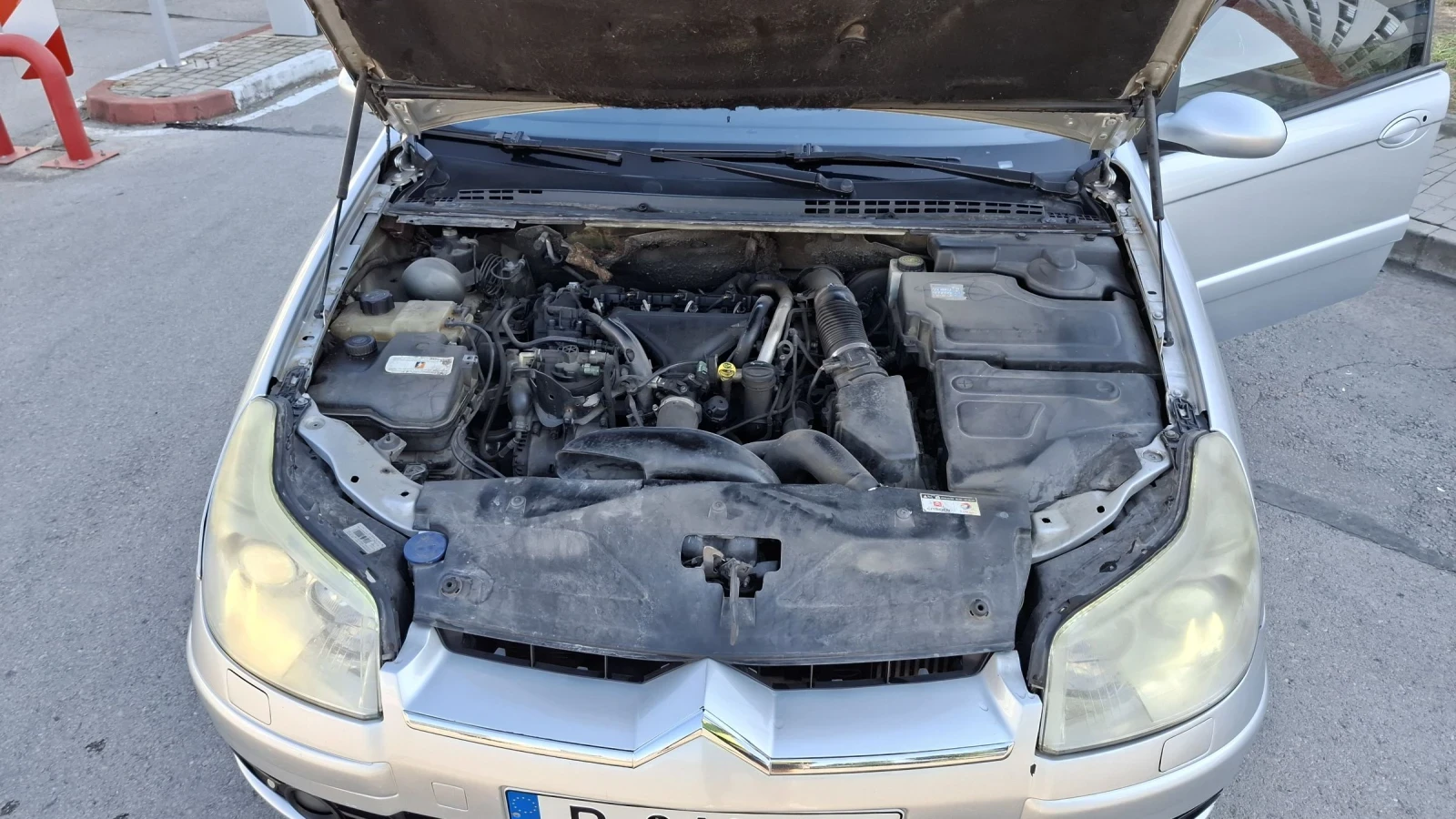 Citroen C5 2.0HDi, снимка 15 - Автомобили и джипове - 54014515