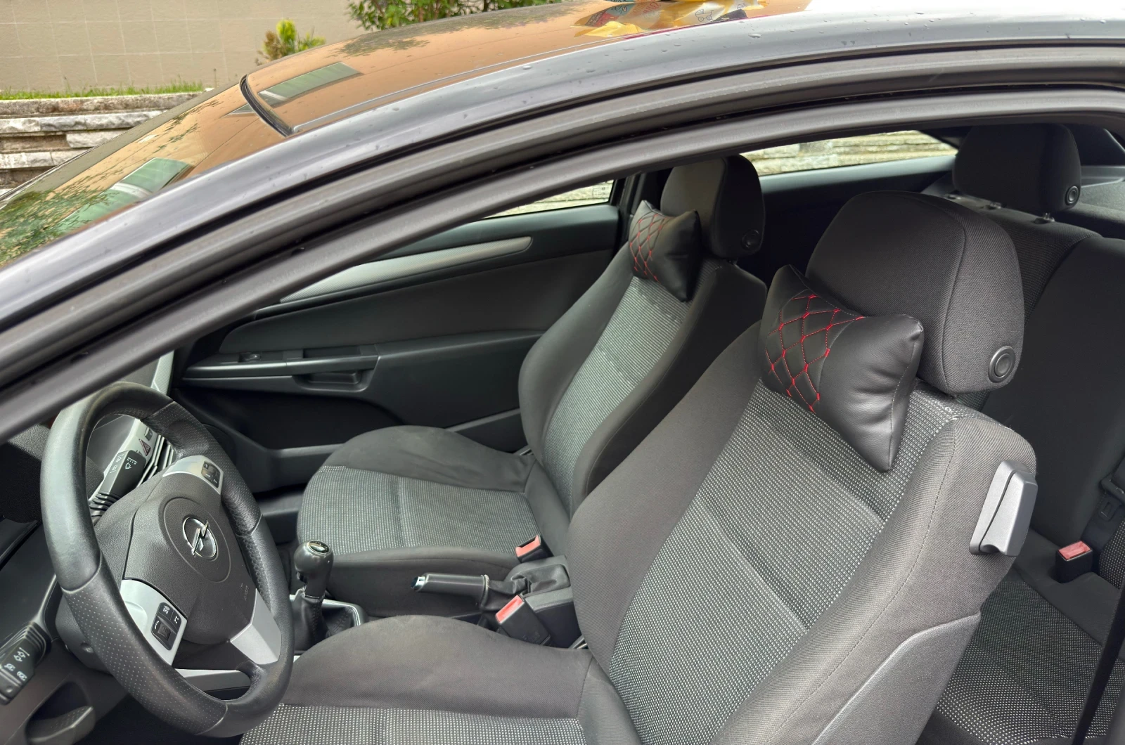 Opel Astra H GTC, снимка 14 - Автомобили и джипове - 54486089
