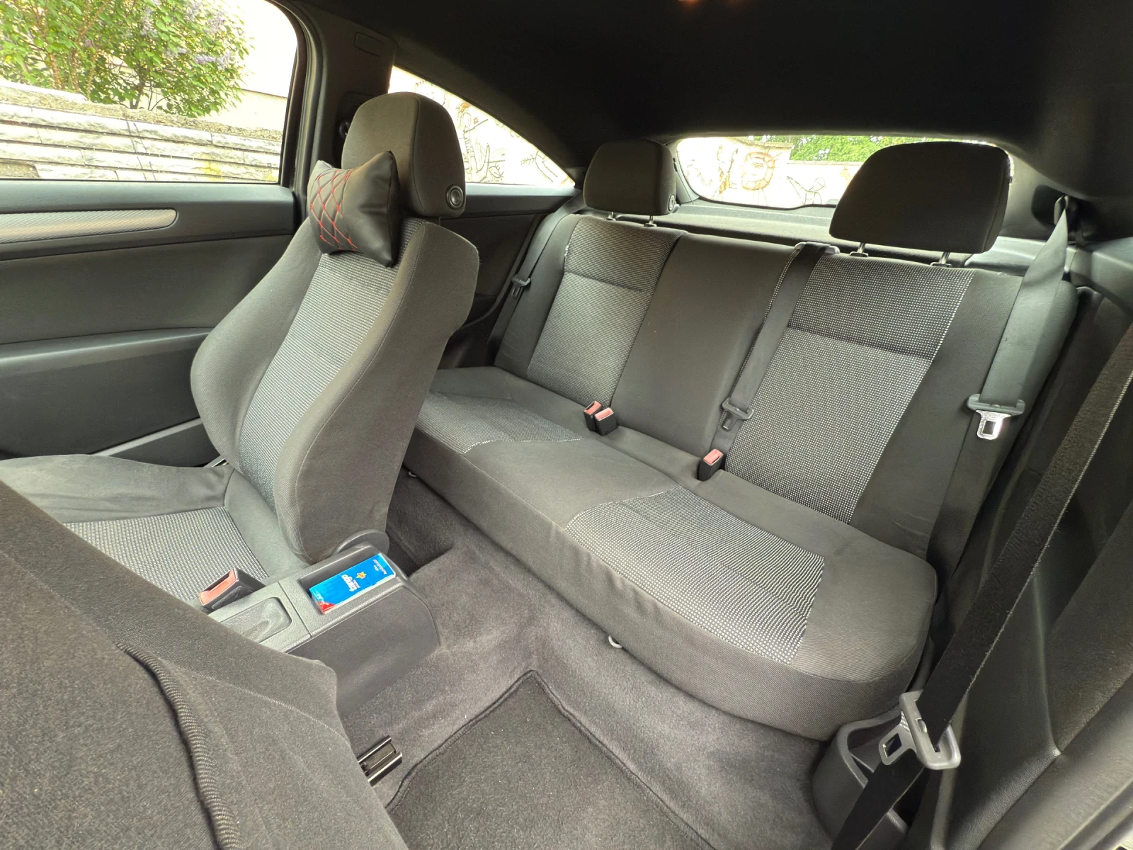 Opel Astra H GTC, снимка 15 - Автомобили и джипове - 54486089