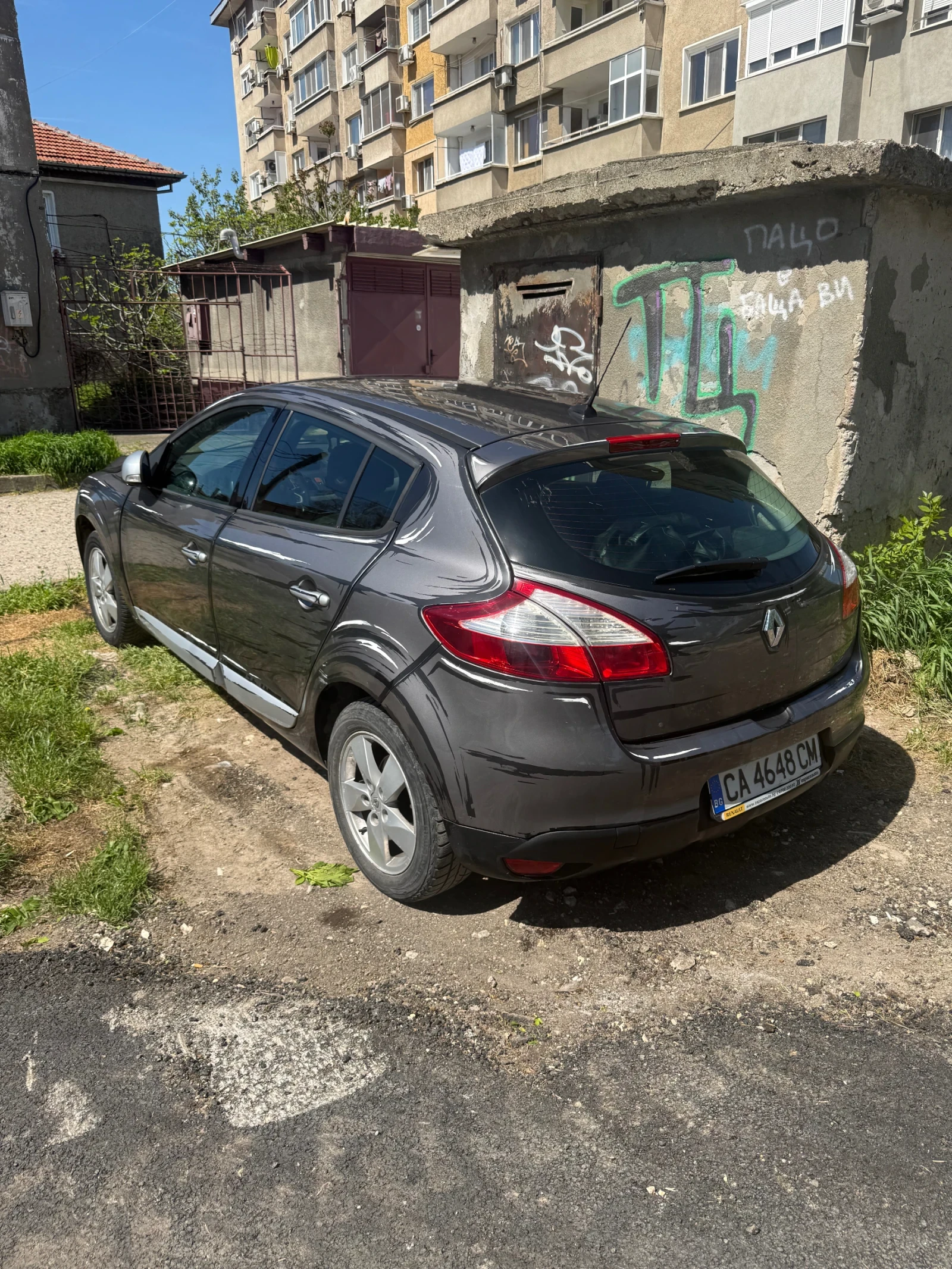 Renault Megane 1.5 DCI , снимка 3 - Автомобили и джипове - 54549134