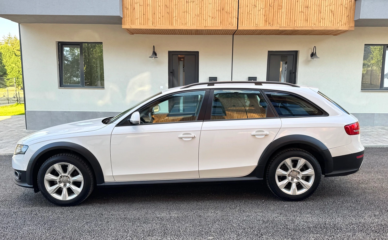 Audi A4 Allroad AllRoad/Quattro/Banq&Olufsen, снимка 3 - Автомобили и джипове - 54682335