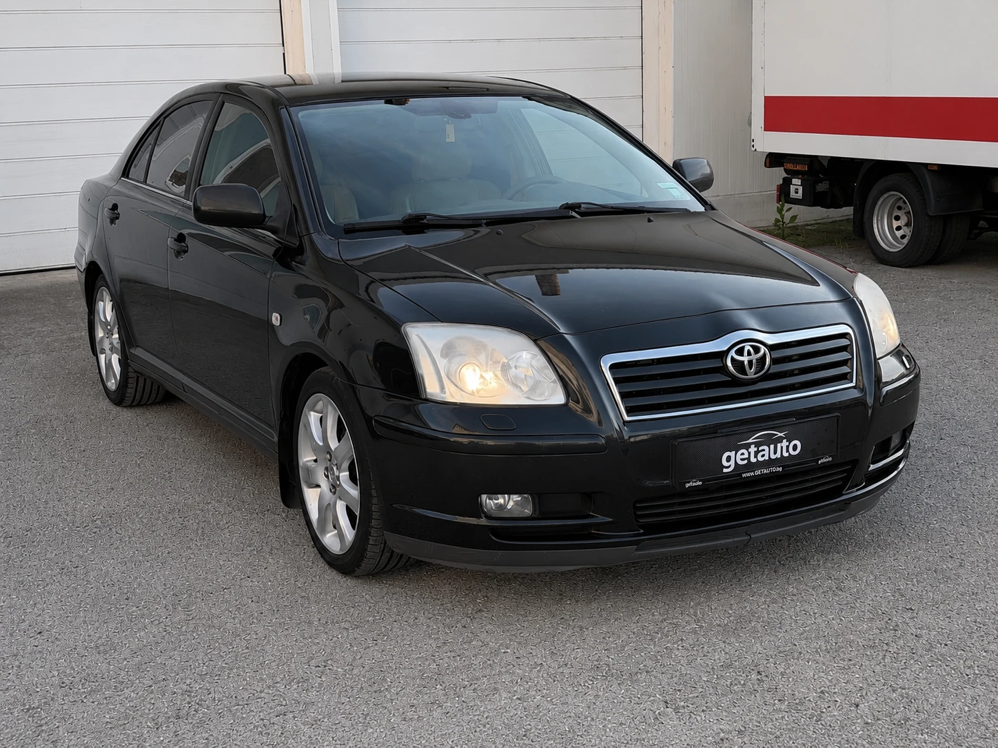 Toyota Avensis 2.0 D4-Бензин-147кс-Кожа-Ел Седалки-Климатроник, снимка 8 - Автомобили и джипове - 54787761