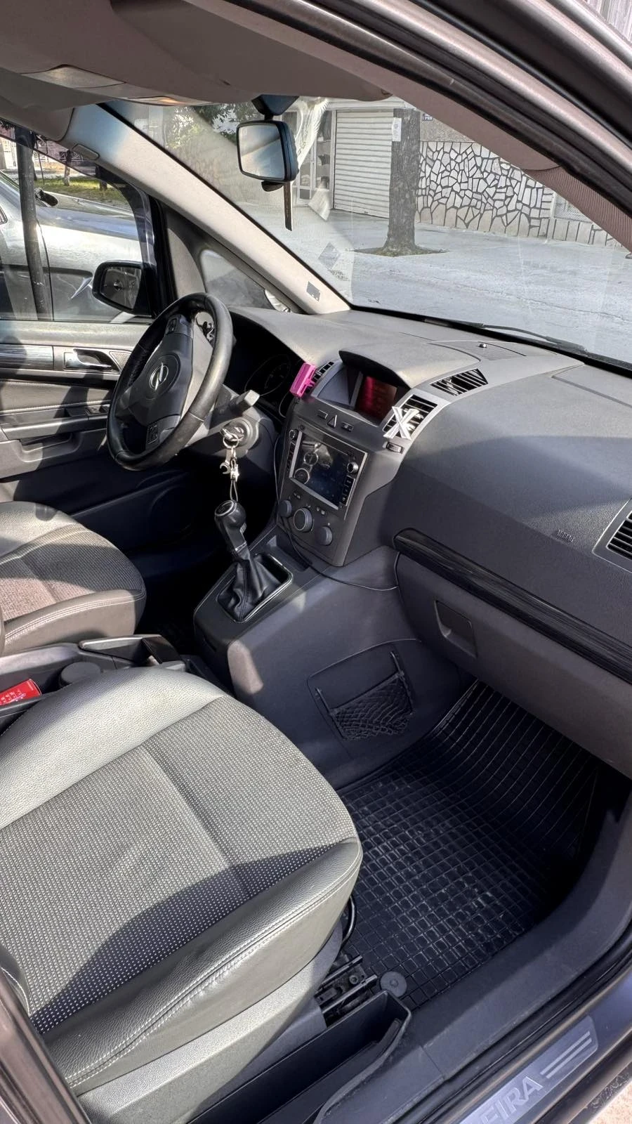 Opel Zafira, снимка 8 - Автомобили и джипове - 55125104