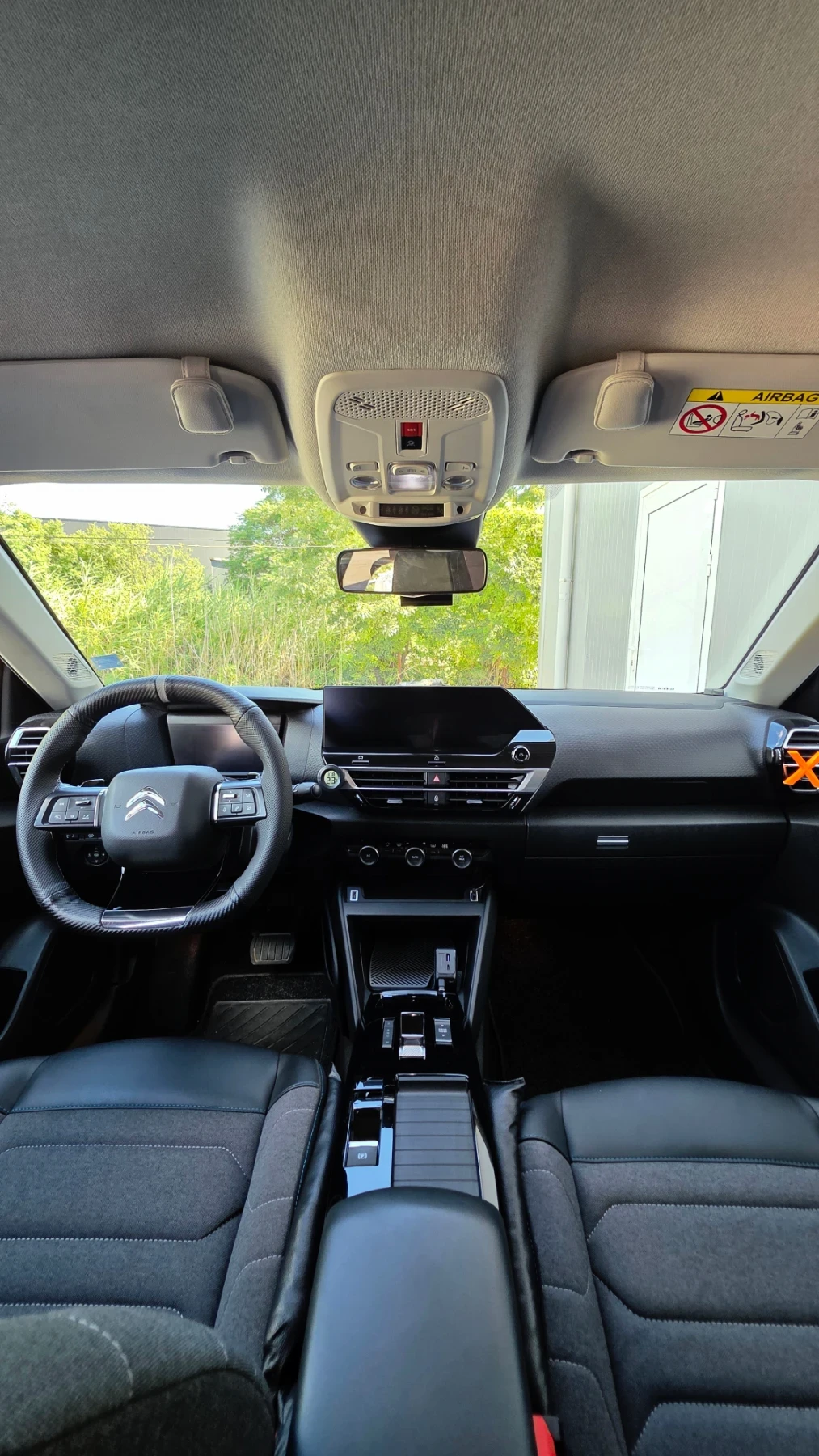 Citroen C4 1.5 BlueHDI 130kc EAT8 Automatic, снимка 11 - Автомобили и джипове - 55300189