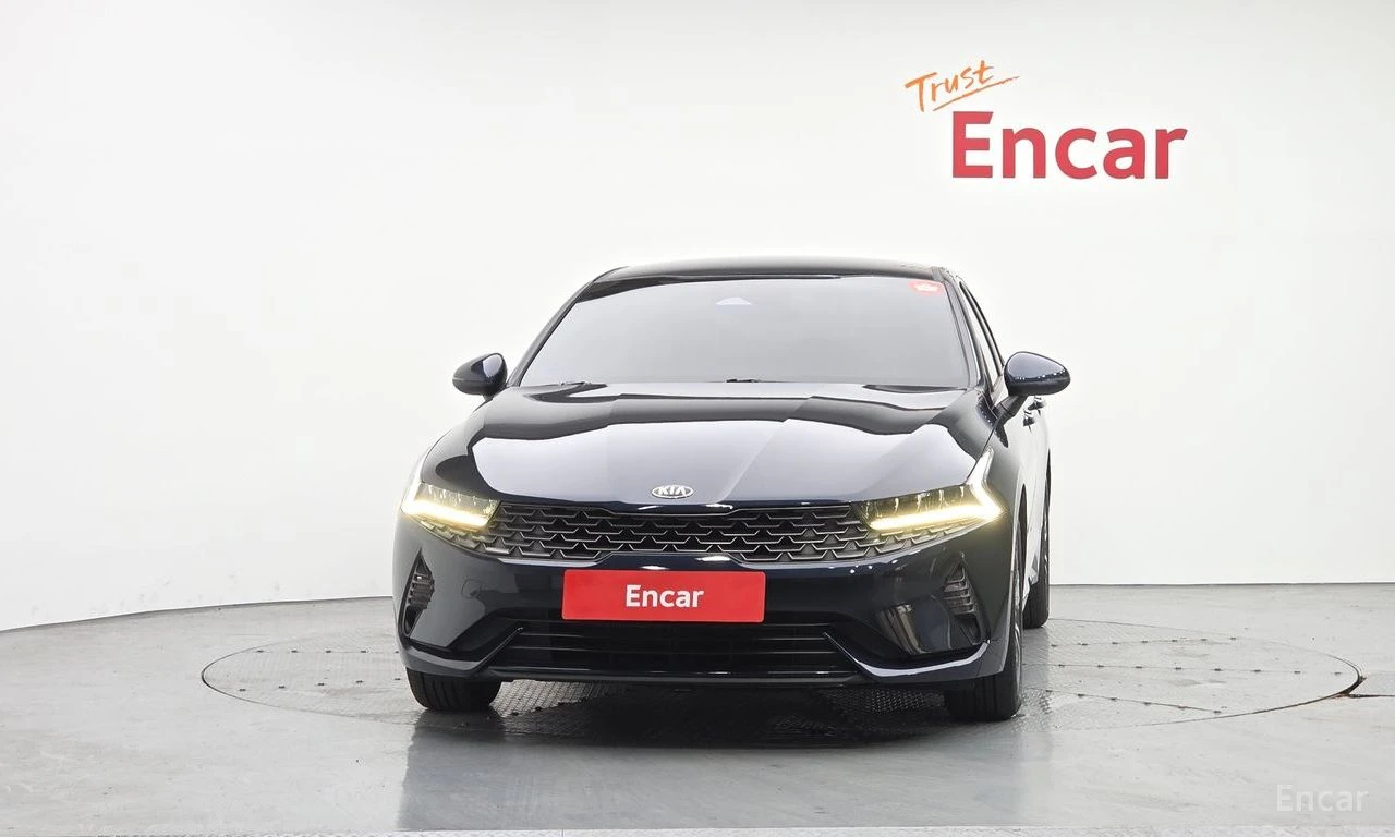 Kia K5 2.0 Prestige* DISTRONIC* ПОДГРЕВ* ОБДУХВАНЕ* КАМЕР, снимка 2 - Автомобили и джипове - 55309482