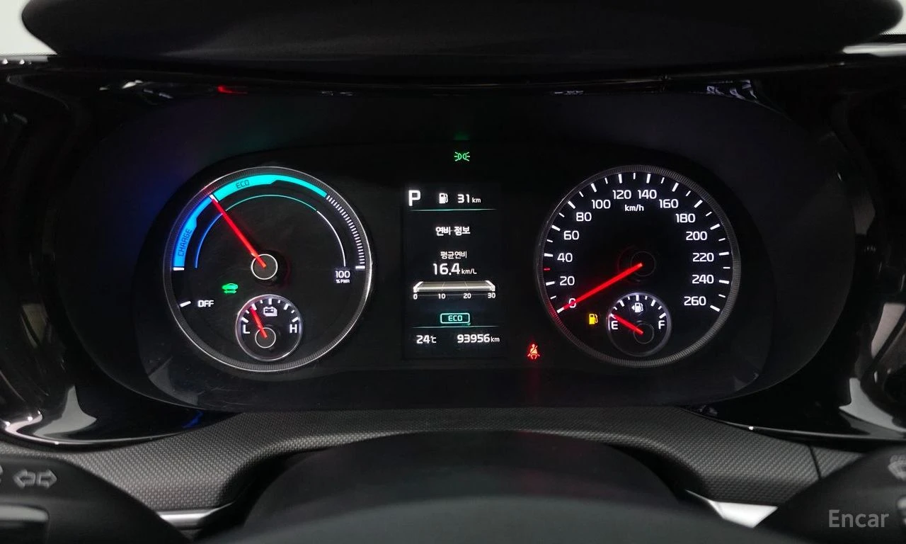 Kia K5 2.0 Prestige* DISTRONIC* ПОДГРЕВ* ОБДУХВАНЕ* КАМЕР, снимка 10 - Автомобили и джипове - 55309482