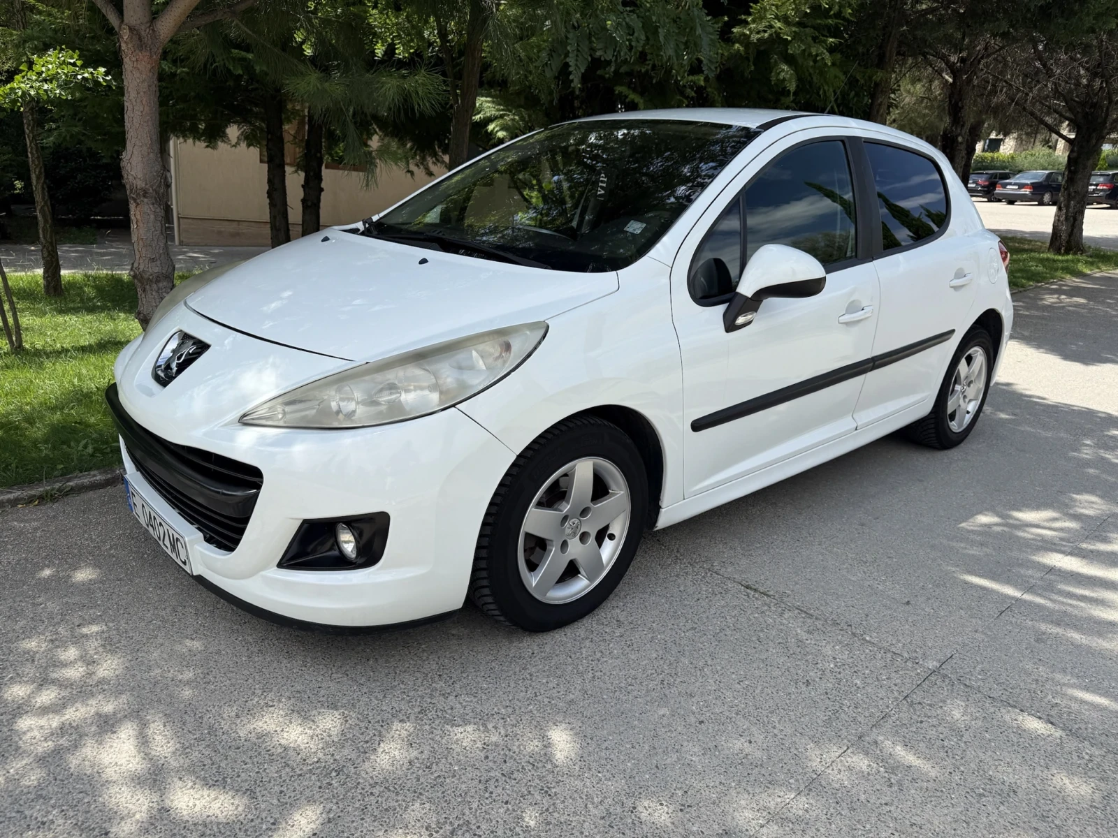 Peugeot 207 1.4i Газ.инж.BRC
