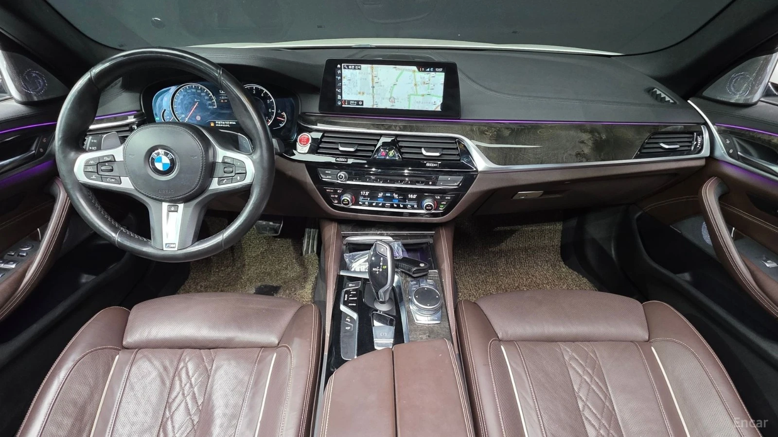 BMW 540 xDrive* M PACK* 360* HUD* DISTRO* H/K, снимка 3 - Автомобили и джипове - 55459735