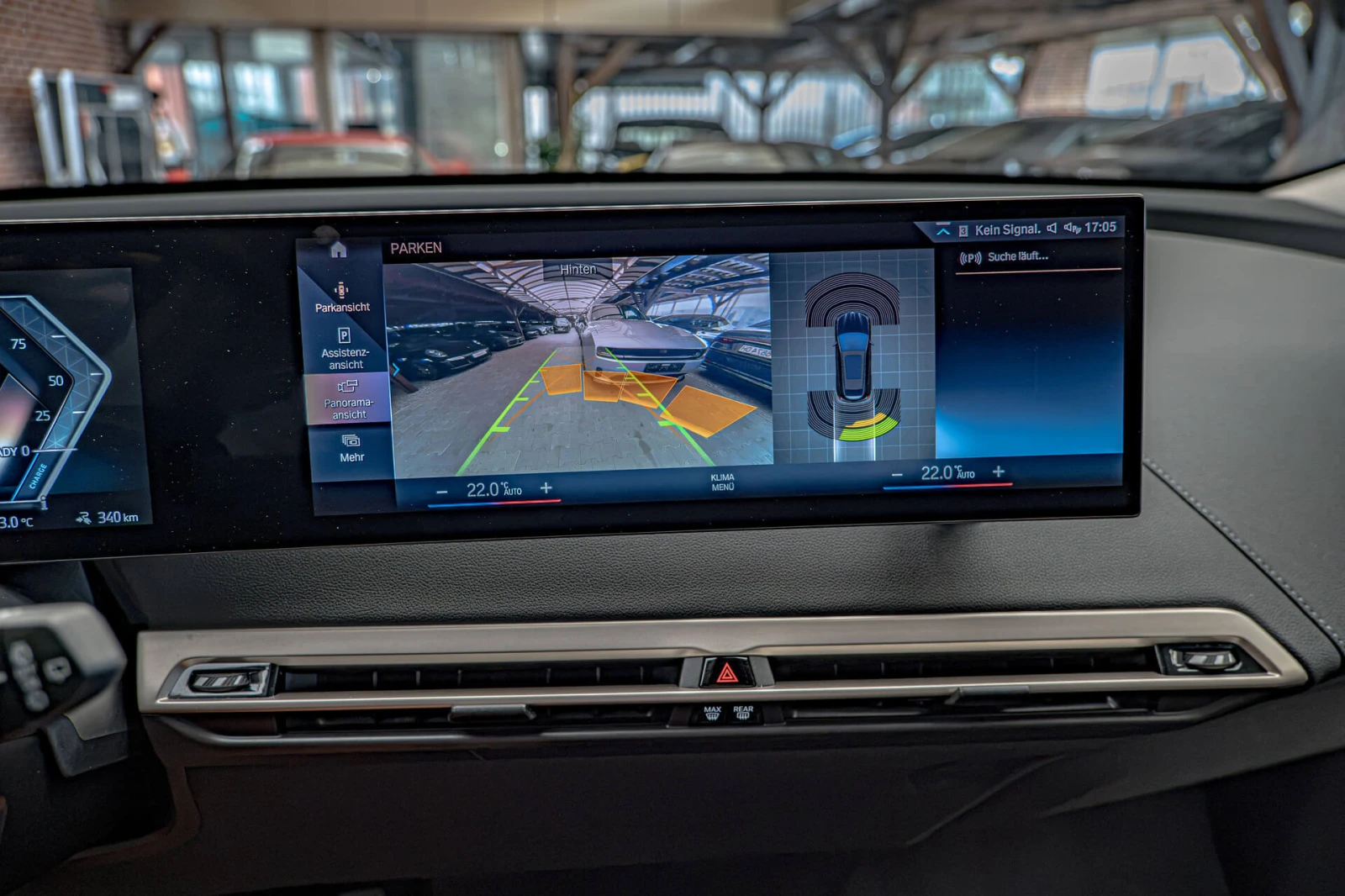 BMW iX xDrive 50/Harman Kardon/HuD/Камера 360/Амбиент/Las, снимка 12 - Автомобили и джипове - 55668248