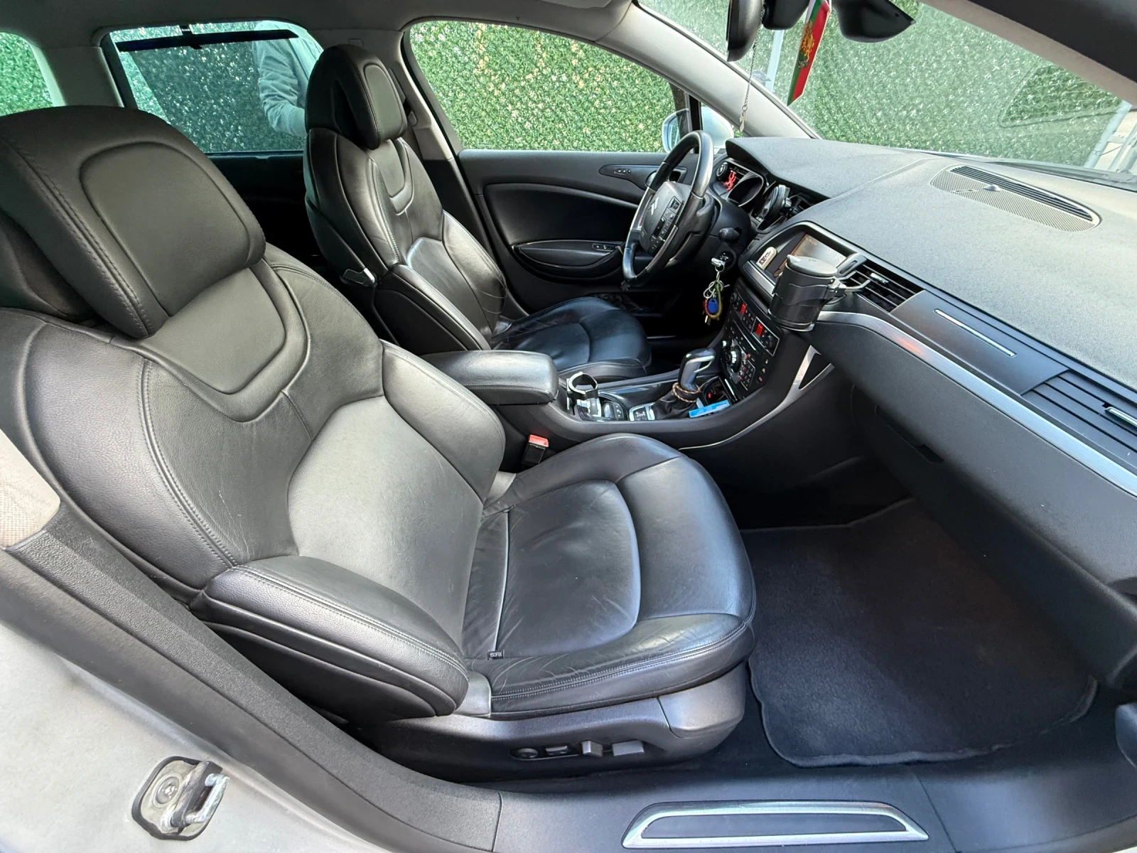 Citroen C5 2.0hdi-136к.с Регистриран Обслужен Вс.Платено, снимка 10 - Автомобили и джипове - 56183045