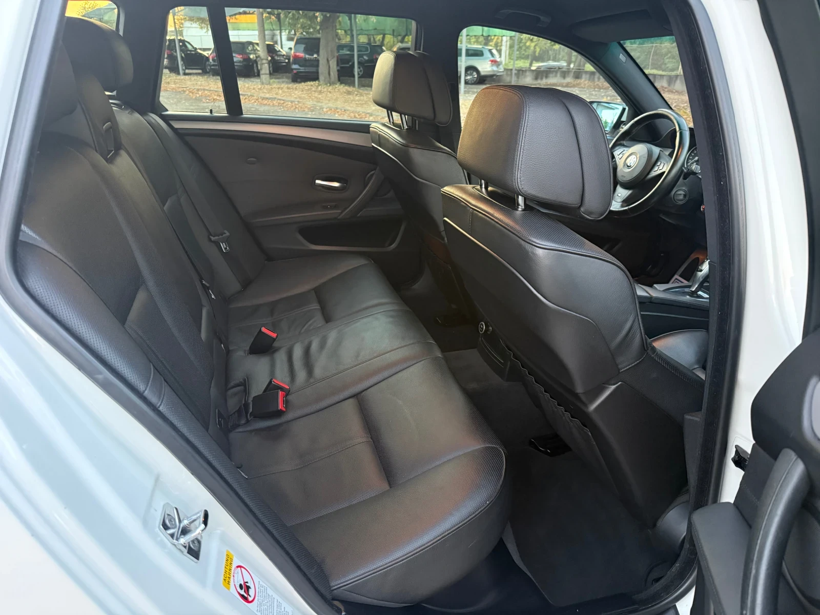 BMW 530 530xd M-Pack SHADOW LINE, снимка 15 - Автомобили и джипове - 56415787