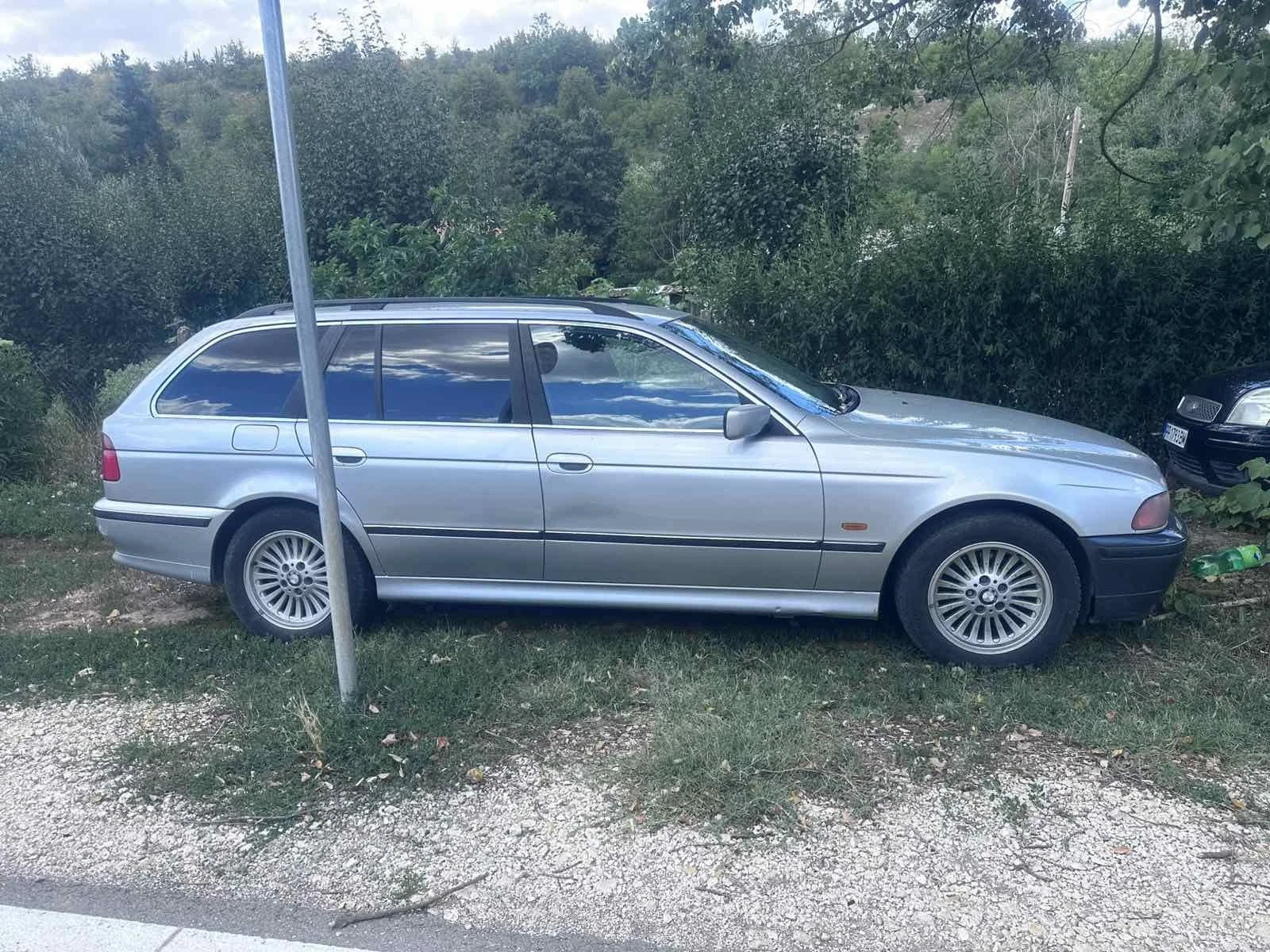 BMW 520 Benzin gaz , снимка 3 - Автомобили и джипове - 56628677