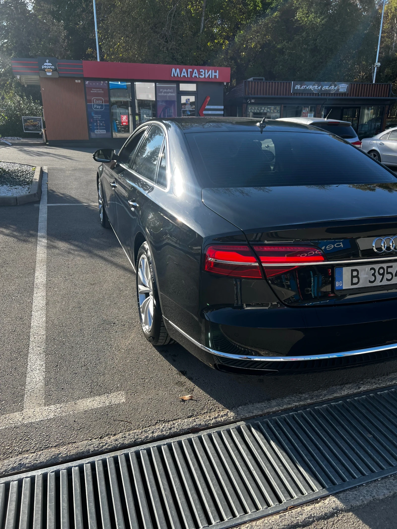 Audi A8, снимка 4 - Автомобили и джипове - 56634566
