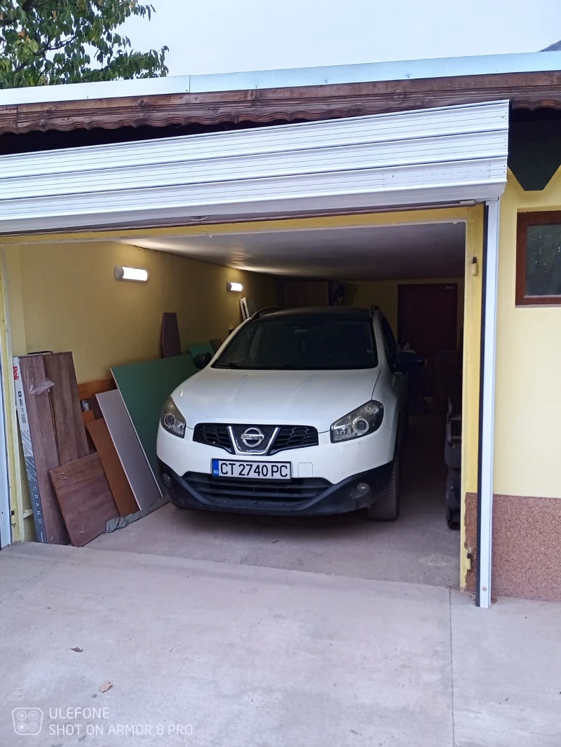 Nissan Qashqai 1.6-LPG, снимка 2 - Автомобили и джипове - 47337257