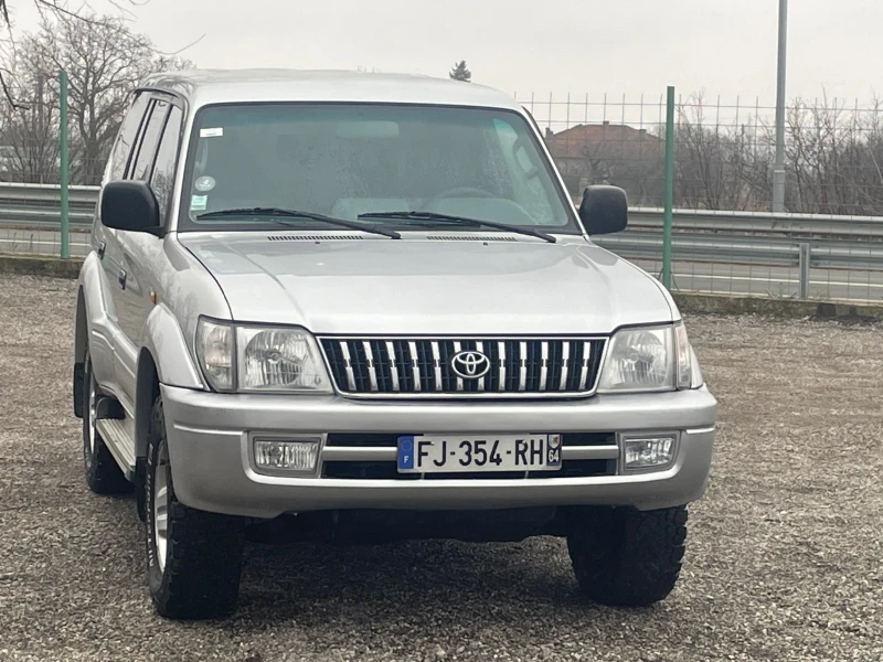 Toyota Land cruiser, снимка 2 - Автомобили и джипове - 49336120